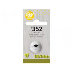 Wilton leaf decorating tip no 352 leaf, leaves 418-352