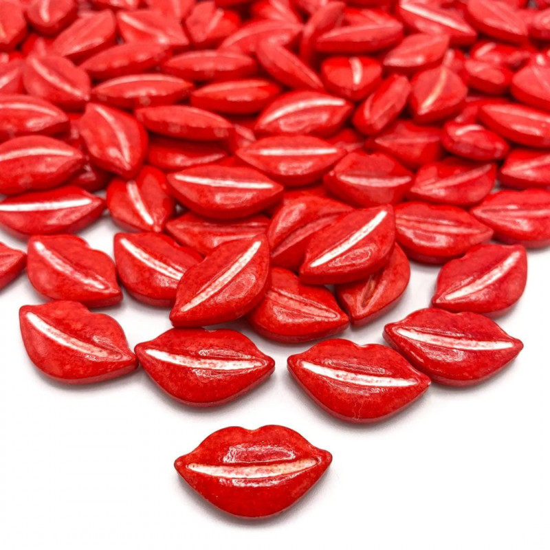 Posypka Happy USTA CZERWONE 22mm 90g Red Lips