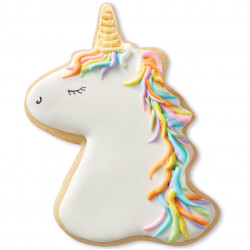 Wilton 3 Stück Förmchen UNICORN Einhorn Regenbogen Herz Wilton 3 Stück Förmchen UNICORN Einhorn Regenbogen Herz