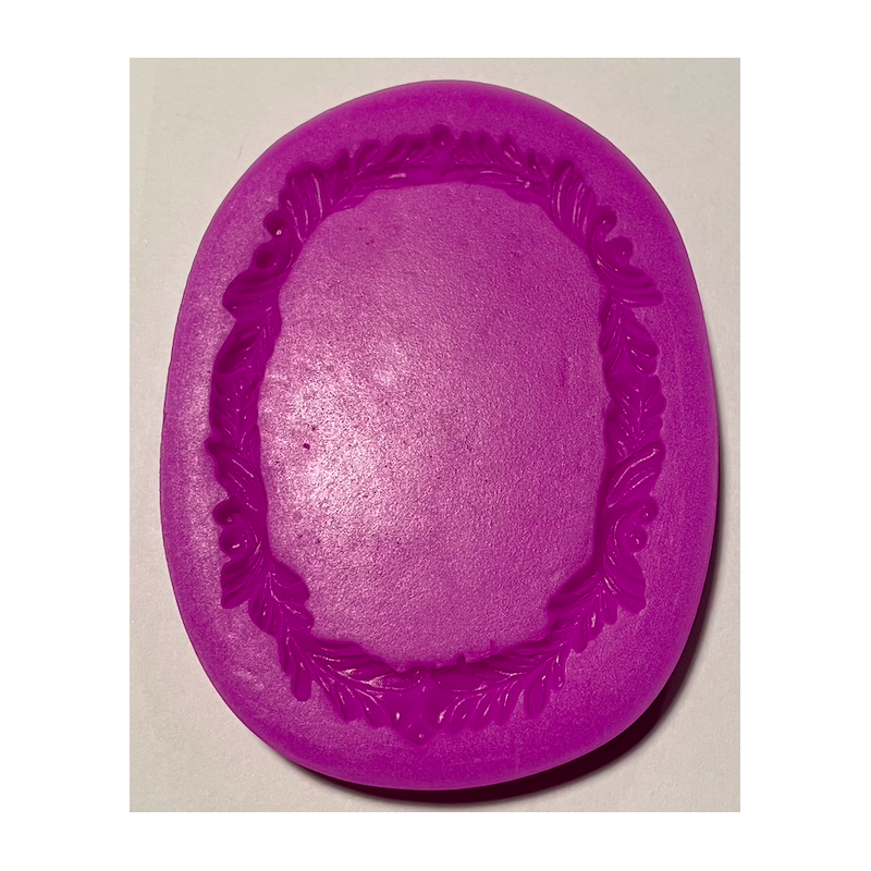PC szilikon forma FRAME közepes 5,5 x 8 cm ovális 4. sz.