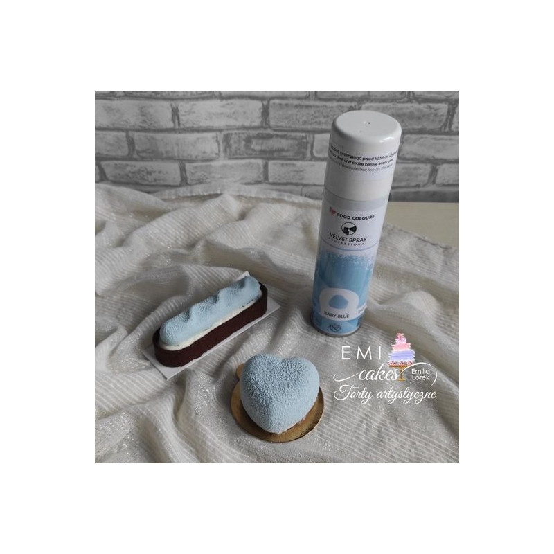 SUEDE spray FC BABY BLUE 250ml Blue