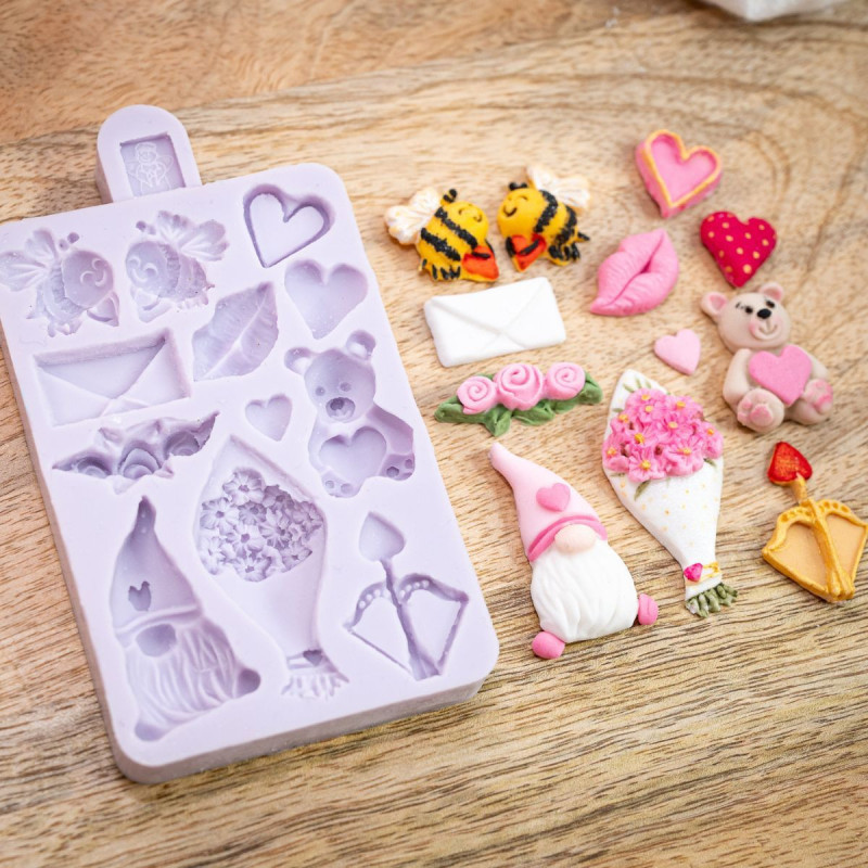 Silicone mold Karen Davies Valentine's Day Heart Lips Flowers Teddy Bear