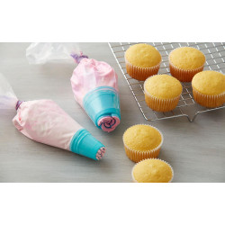 LARGE-Backing-Set (1M, 2A, 2D, 4B) und Wilton-Beutel 12 el.