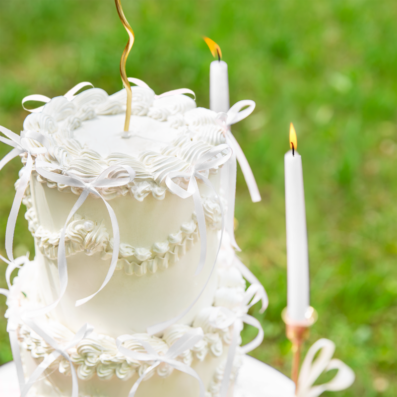 Topper na tort Kokardki białe 10 szt. pikery