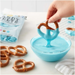 Wilton Candy Melts Hellblaue Schokoladentropfen 125 g