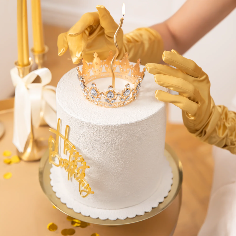 CORONA Topper Cake decoration Gold 10 cm