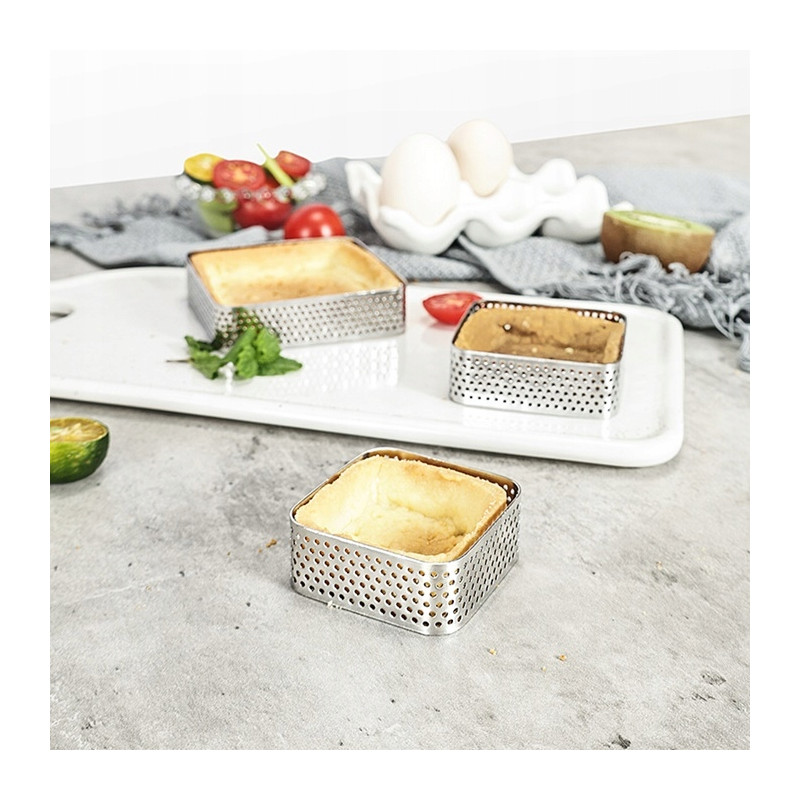 Perforierter Tarterand, 7 cm große quadratische Törtchen